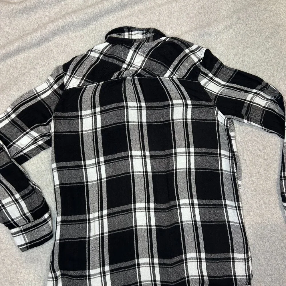Justice Girls‎ Plaid Button Down Shirt Black White Flannel Long Sleeve Size 18